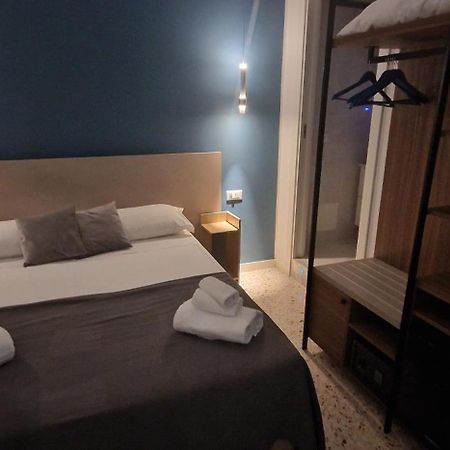 نابولي Appartamento B&B La Dimora Di Parthenope المظهر الخارجي الصورة
